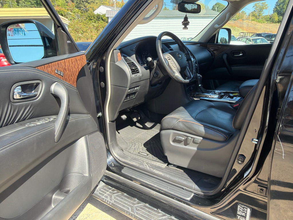 Photo 14 of this NISSAN ARMADA