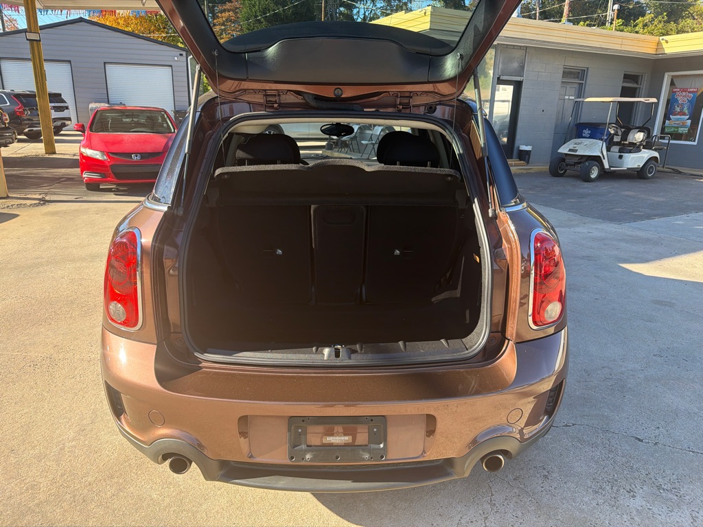Photo 10 of this MINI COOPER
