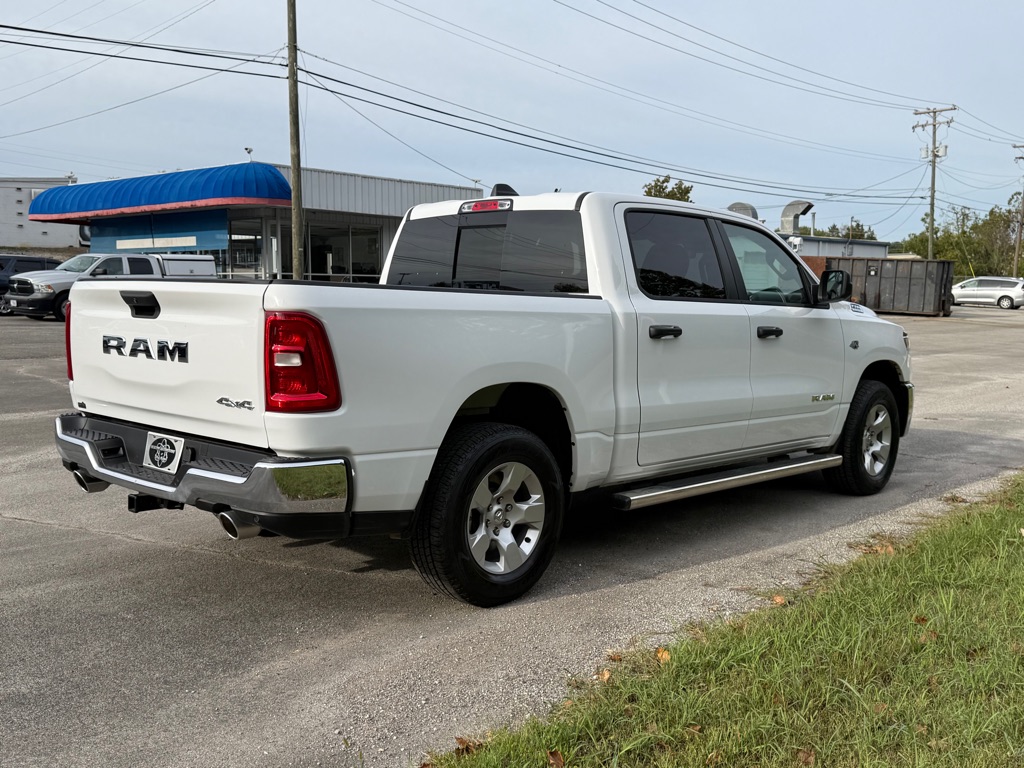 Photo 5 of this RAM 1500