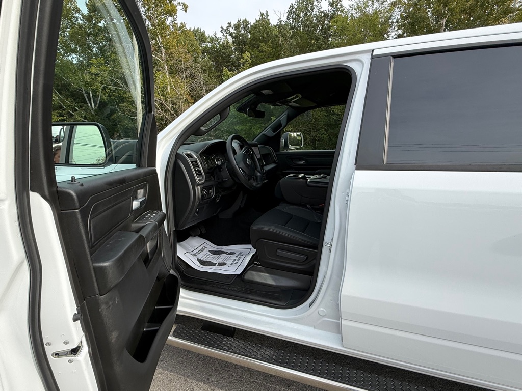 Photo 12 of this RAM 1500