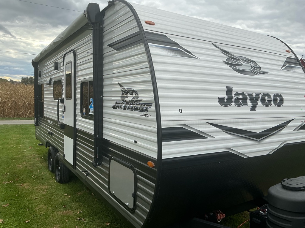 Photo 13 of this JAYCO 210QB