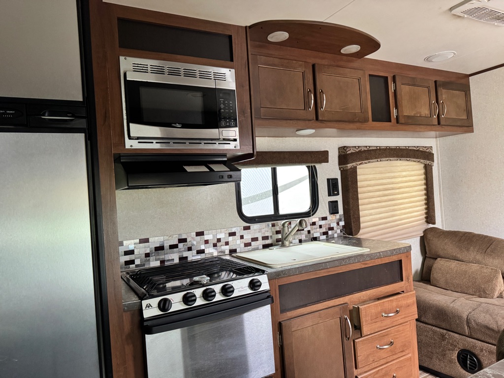 Photo 14 of this JAYCO 26BH