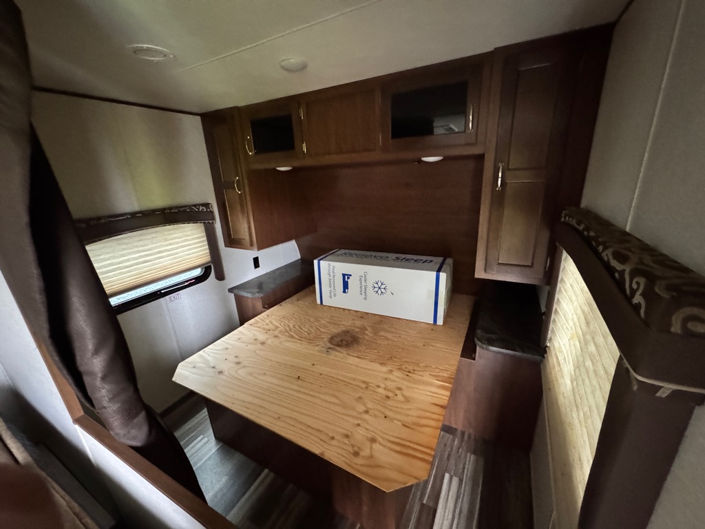 Photo 9 of this JAYCO 26BH