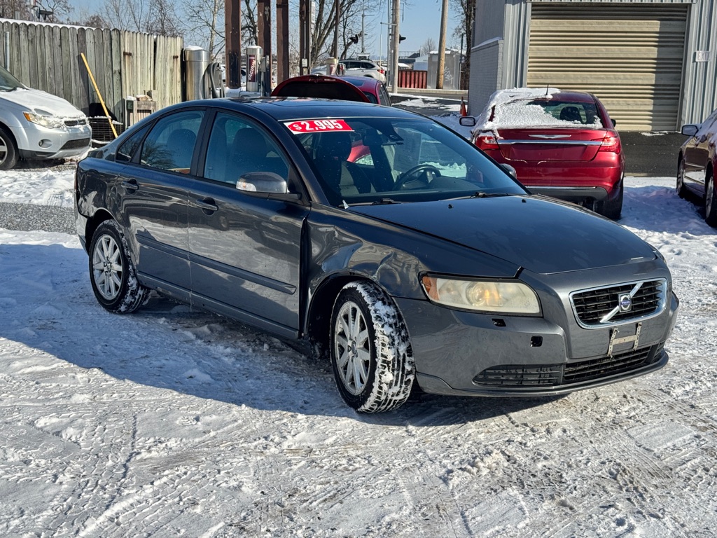 Photo 3 of this VOLVO S40