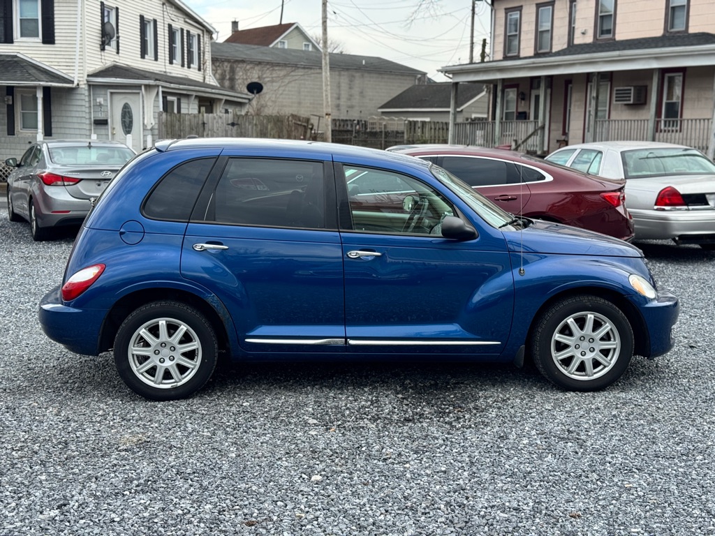 Photo 4 of this CHRYSLER PT CRUISER