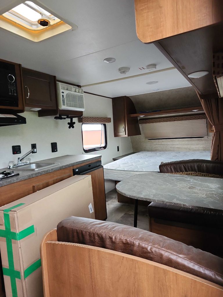 Photo 2 of this JAYCO JAY FLIGHT