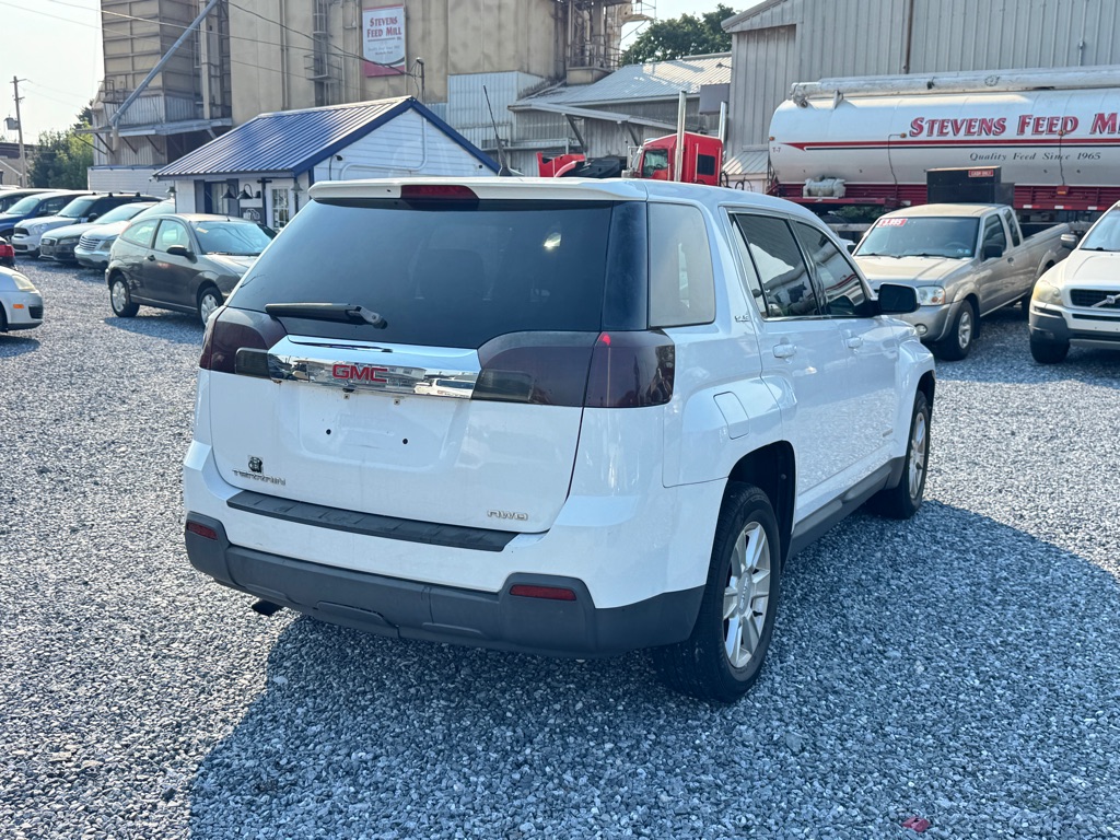 Photo 5 of this GMC TERRAIN