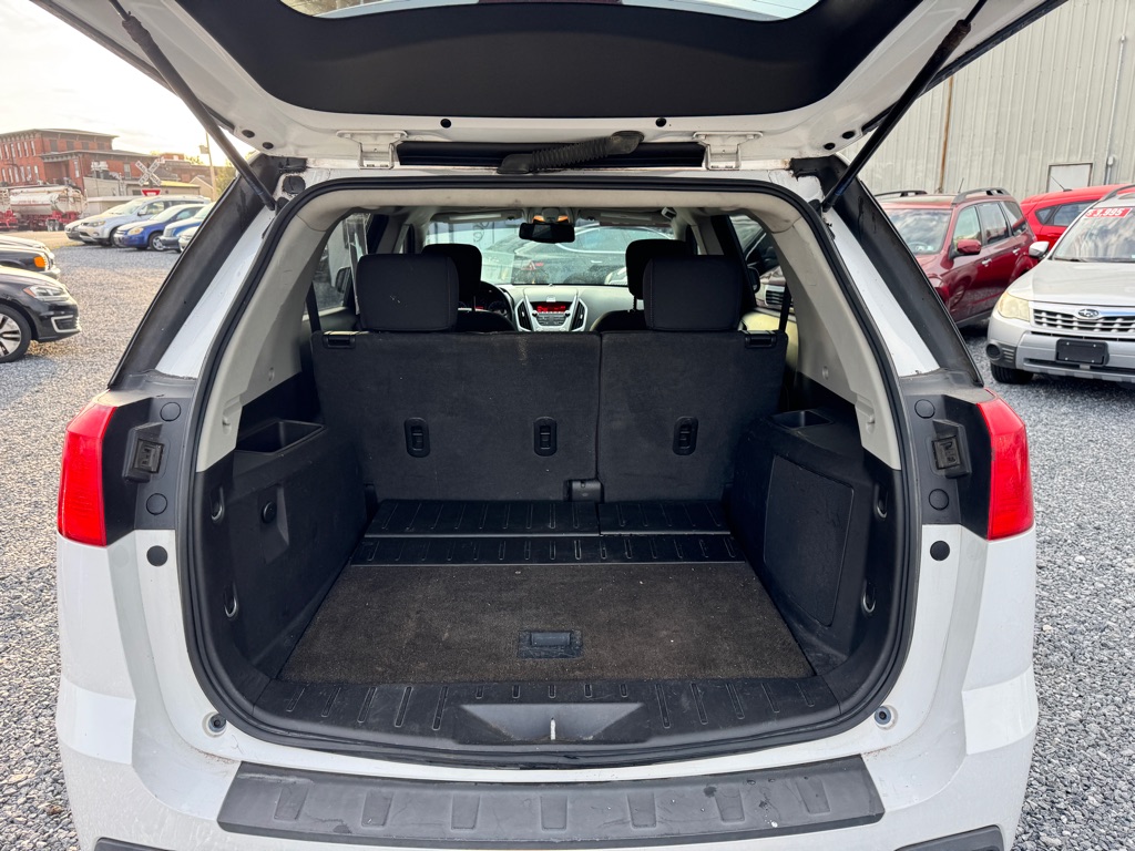 Photo 23 of this GMC TERRAIN