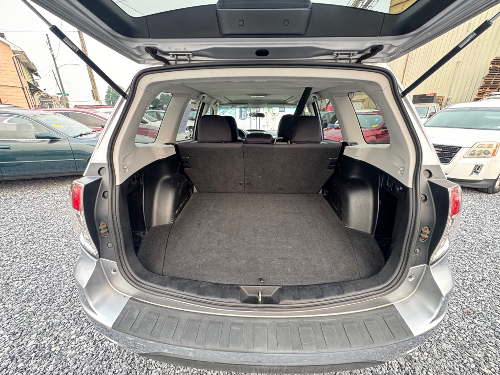 Photo 8 of this SUBARU FORESTER