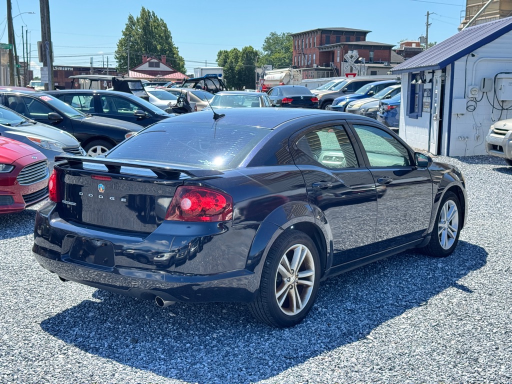 Photo 5 of this DODGE AVENGER