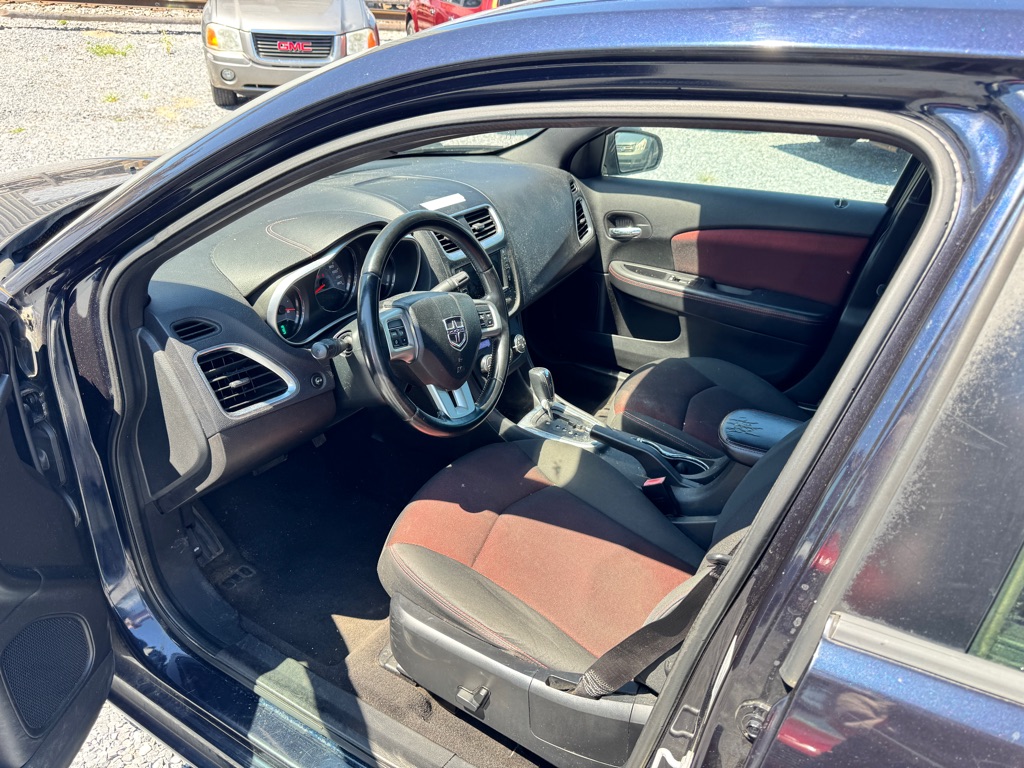 Photo 8 of this DODGE AVENGER