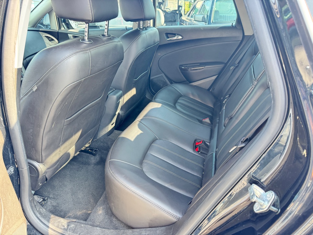 Photo 12 of this BUICK VERANO