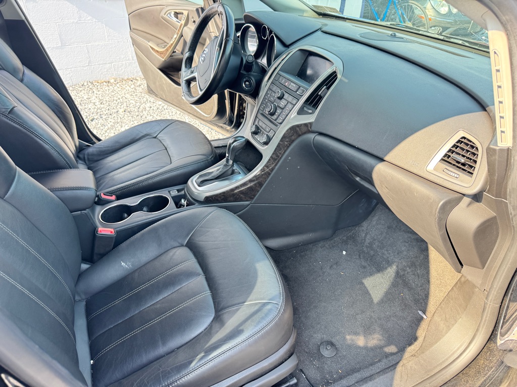Photo 14 of this BUICK VERANO