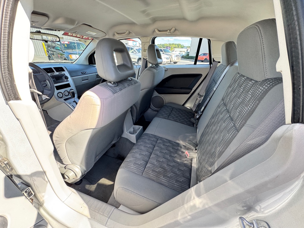 Photo 8 of this DODGE CALIBER