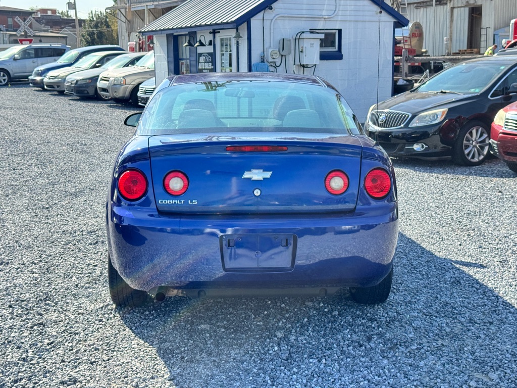 Photo 5 of this CHEVROLET COBALT