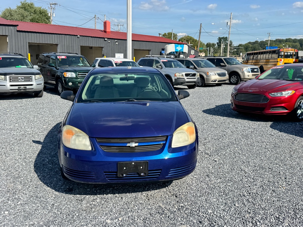 Photo 2 of this CHEVROLET COBALT