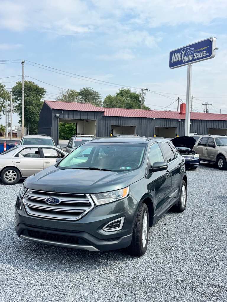 Photo 19 of this FORD EDGE