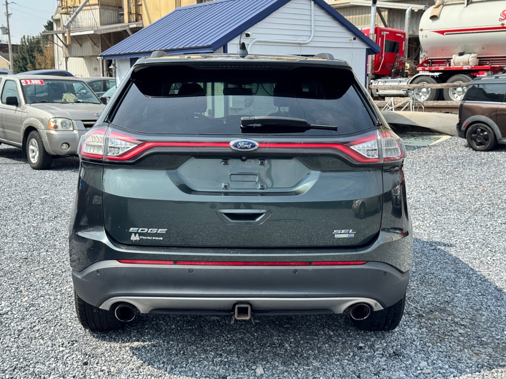 Photo 5 of this FORD EDGE