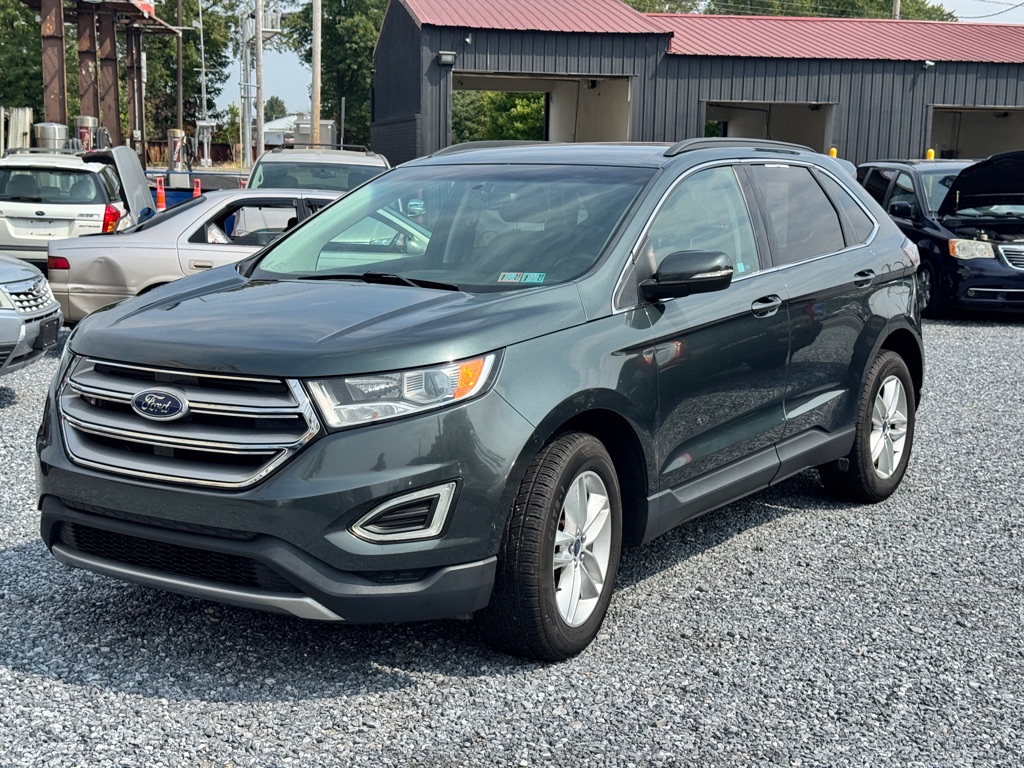 Photo 3 of this FORD EDGE