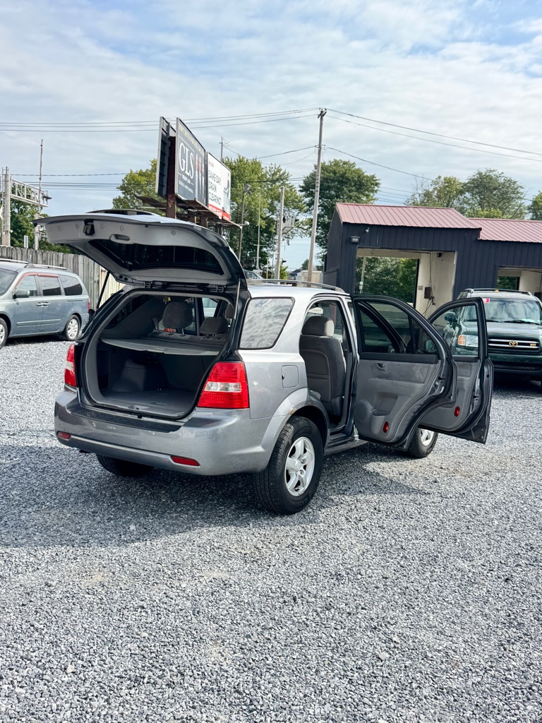Photo 18 of this KIA SORENTO