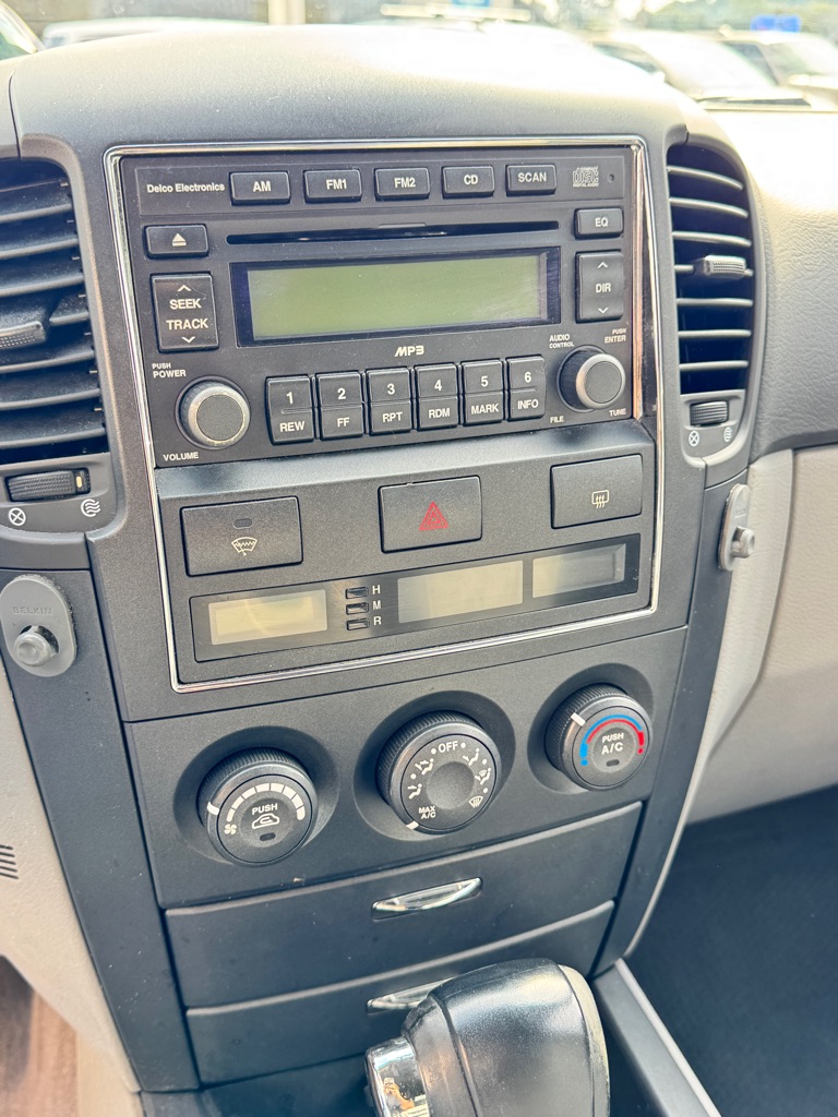 Photo 24 of this KIA SORENTO