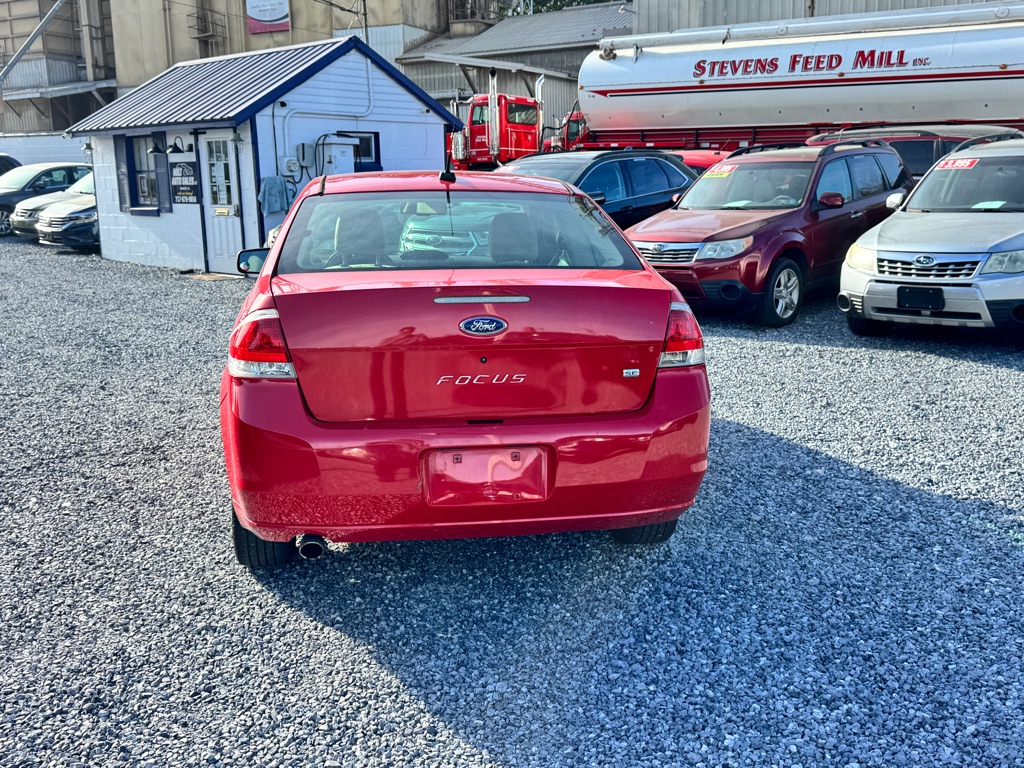 Photo 6 of this FORD FOCUS