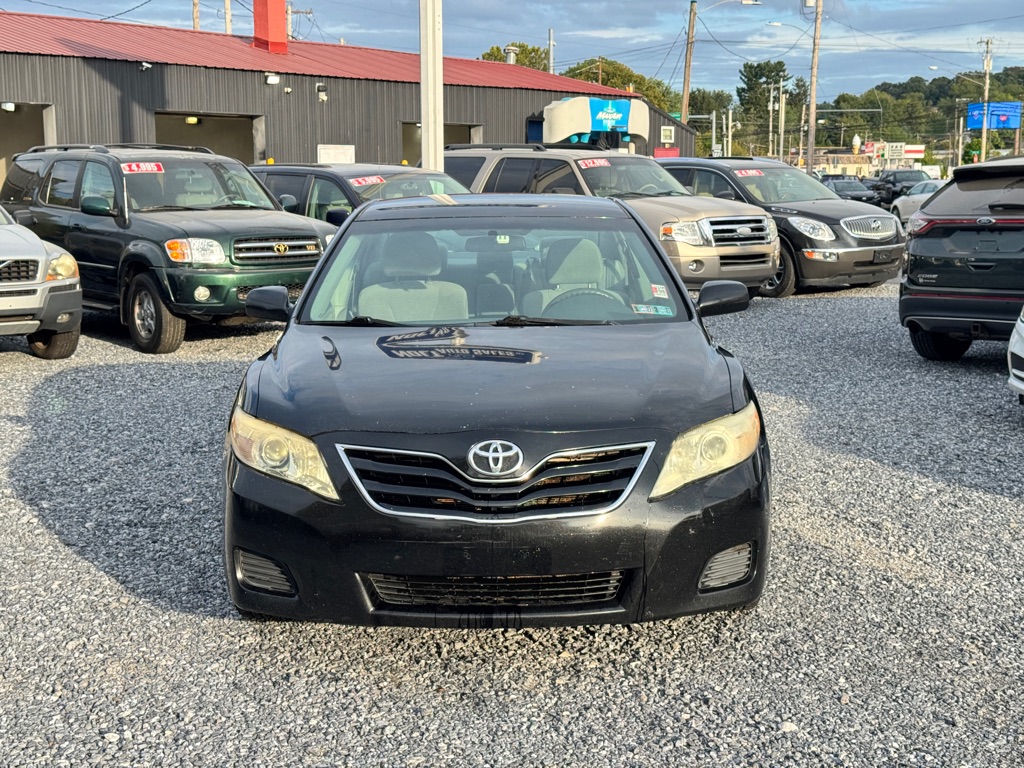 Photo 2 of this TOYOTA CAMRY