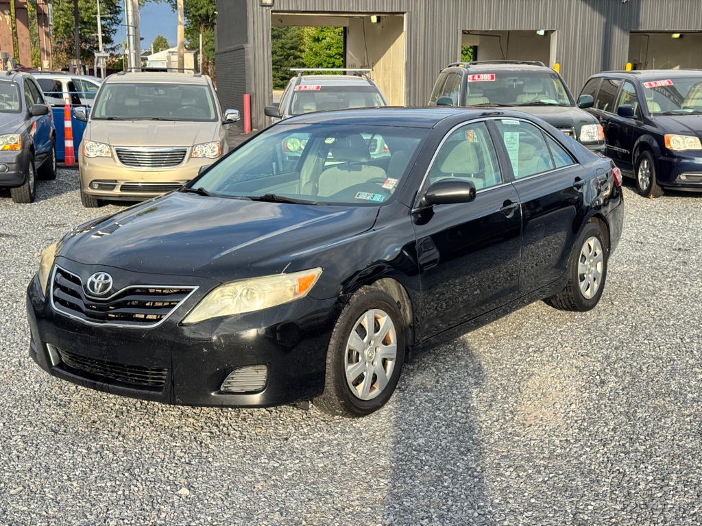 2011 TOYOTA CAMRY