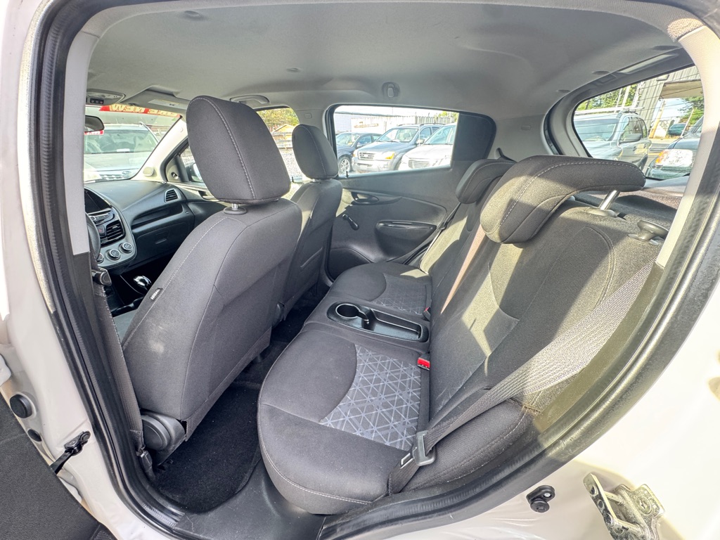 Photo 8 of this CHEVROLET SPARK