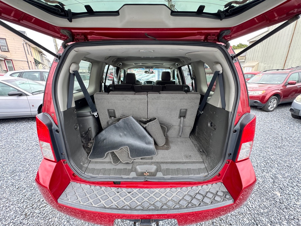 Photo 13 of this NISSAN PATHFINDER