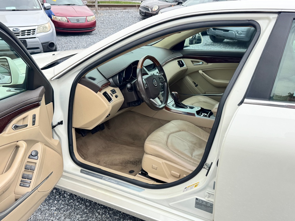 Photo 9 of this CADILLAC CTS