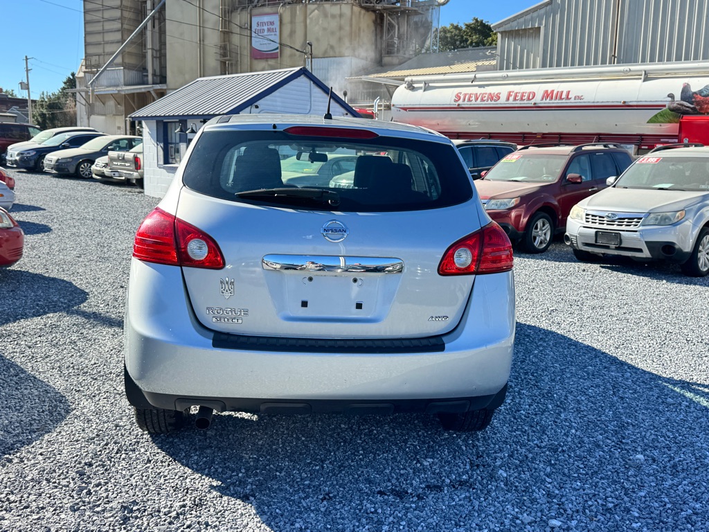 Photo 6 of this NISSAN ROGUE SELECT