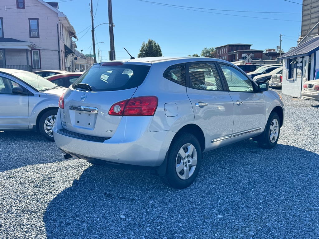 Photo 5 of this NISSAN ROGUE SELECT