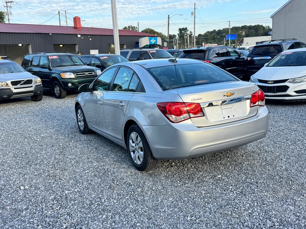 Photo 11 of this CHEVROLET CRUZE LIMITED