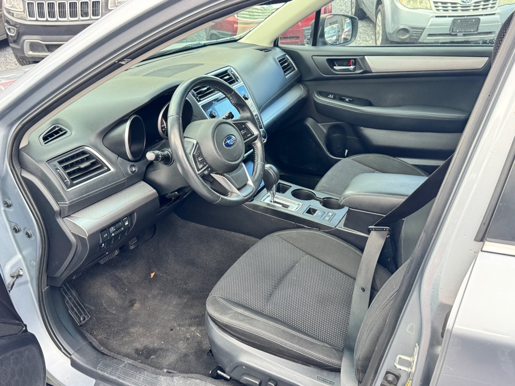 Photo 9 of this SUBARU OUTBACK