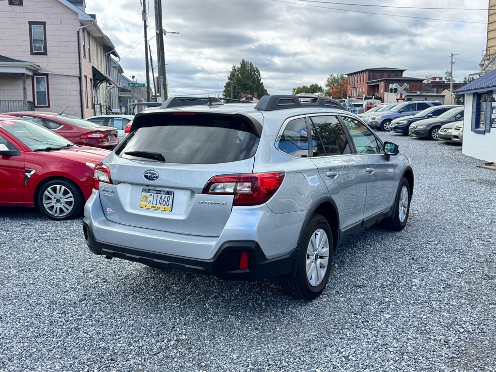 Photo 4 of this SUBARU OUTBACK