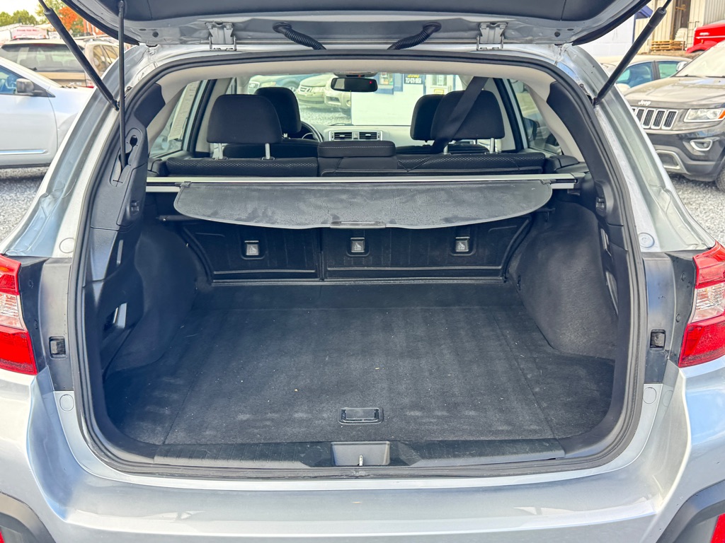 Photo 7 of this SUBARU OUTBACK