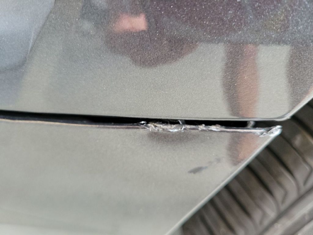 Photo 15 of this HYUNDAI SONATA