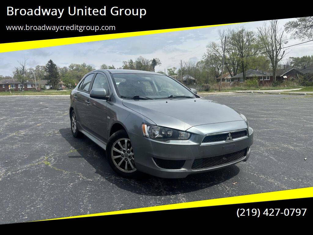 2013 Mitsubishi Lancer ES's photo