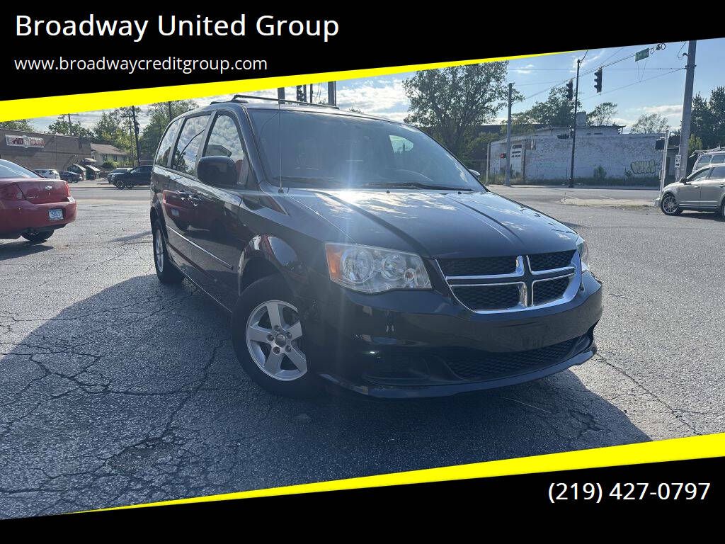 2013 Dodge Grand Caravan SXT's photo