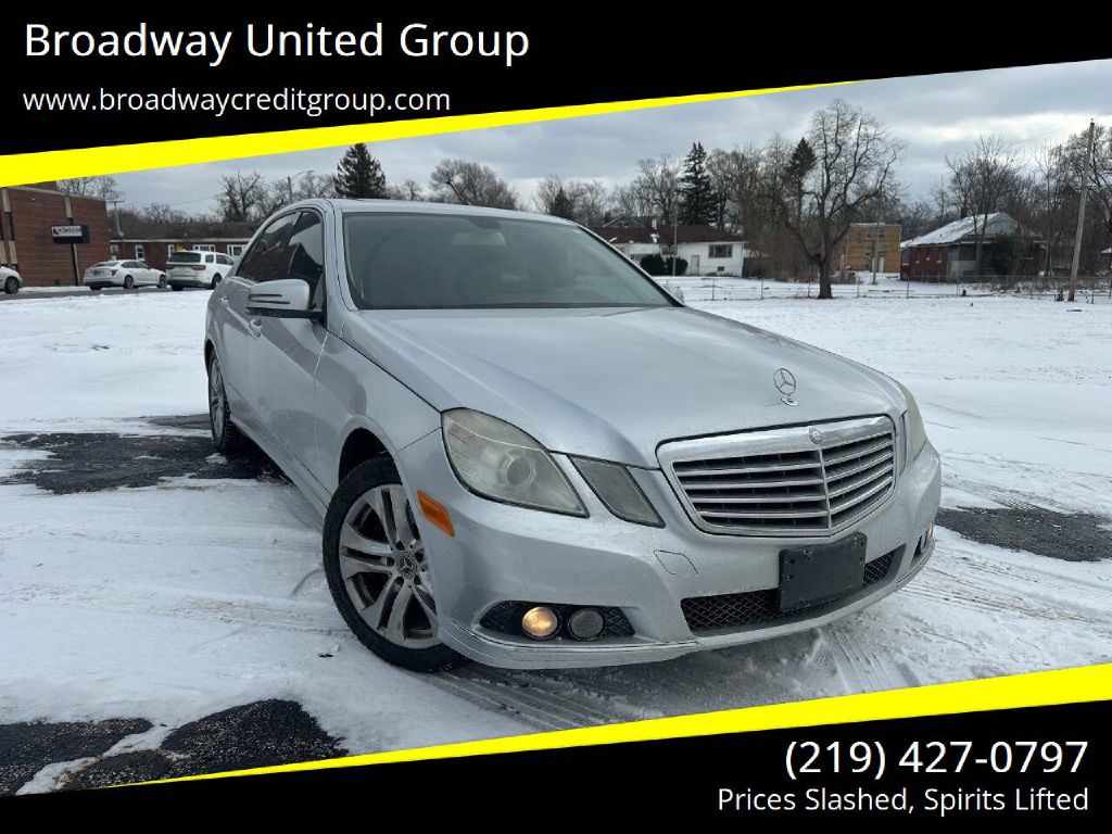 2010 Mercedes-Benz E-Class E350 Luxury 4MATIC's photo
