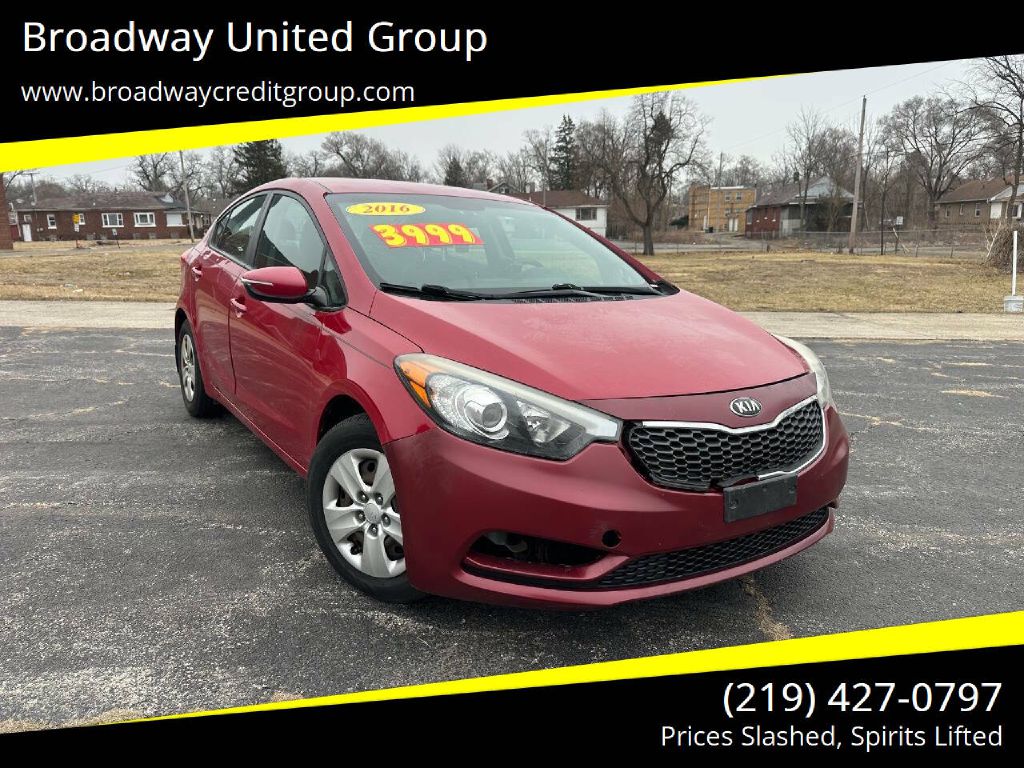 2016 Kia Forte LX AT's photo