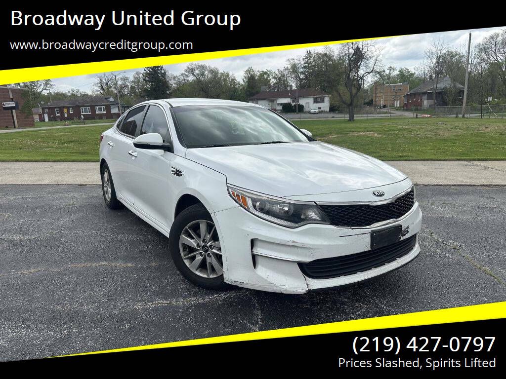 2017 Kia Optima LX AT's photo