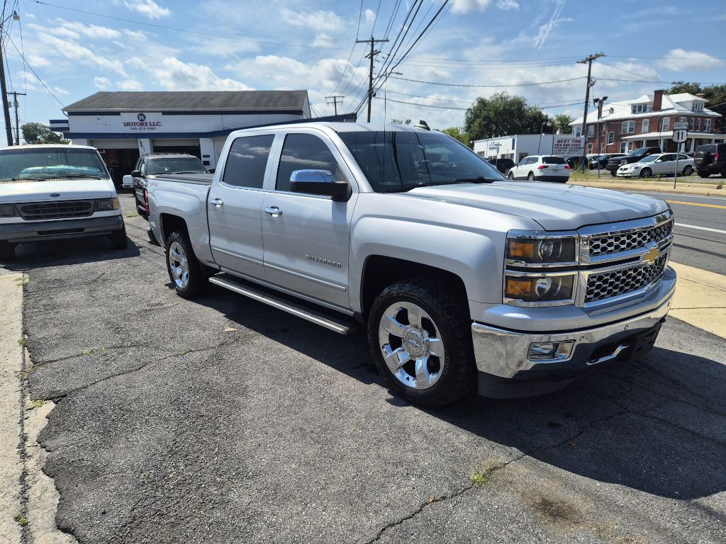 Photo 2 of this CHEVROLET SILVERADO 1500