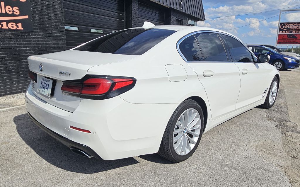 Photo 7 of this BMW 5 SERIES