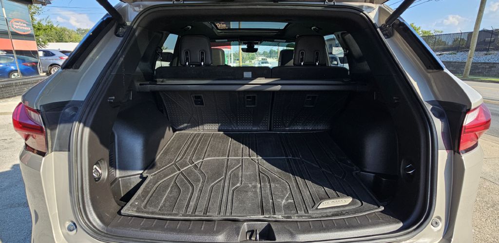 Photo 14 of this CHEVROLET BLAZER