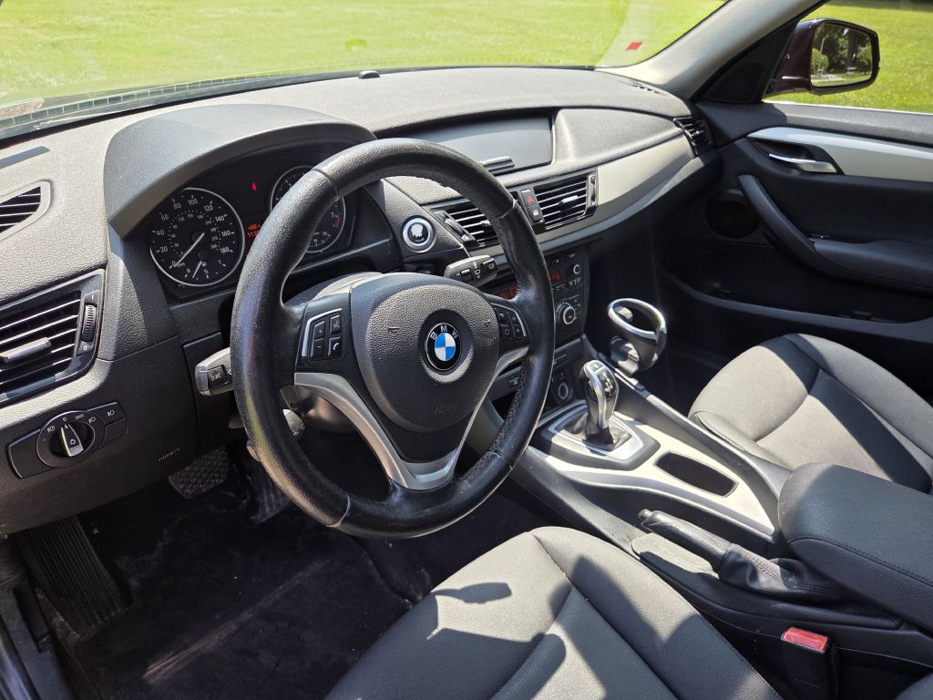 Photo 11 of this BMW X1