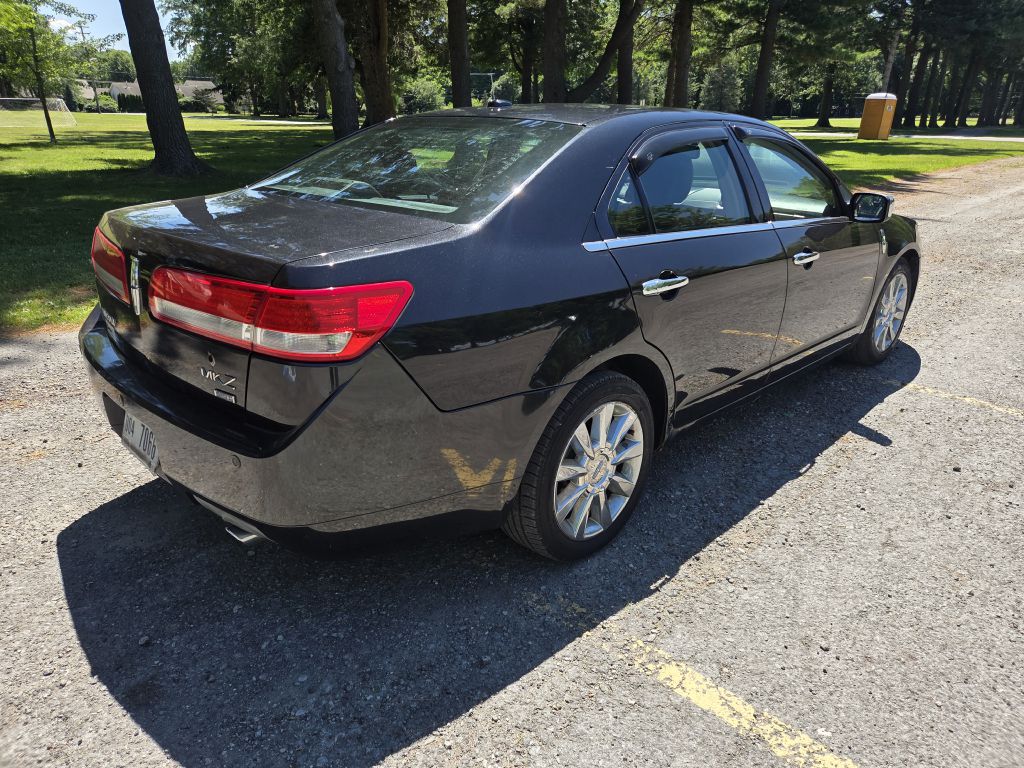 Photo 5 of this LINCOLN MKZ