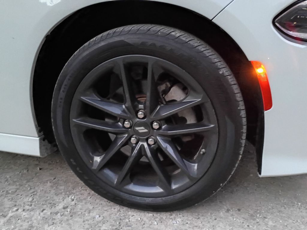 Photo 4 of this DODGE CHARGER