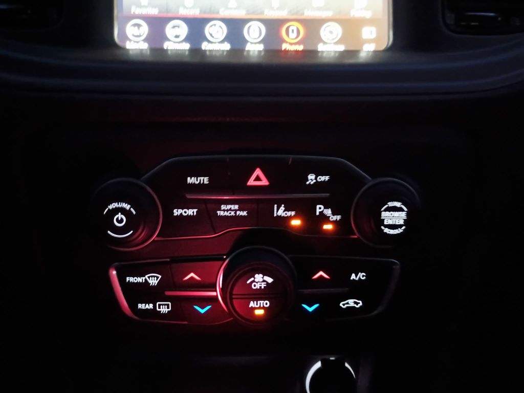 Photo 15 of this DODGE CHARGER